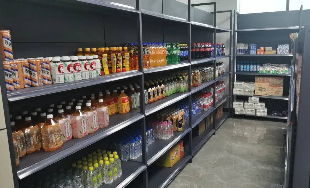 1696471810112924.jpg 640.jpg