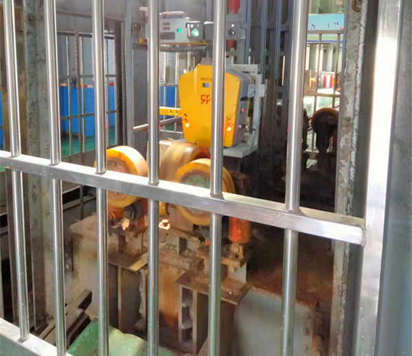 1702432476472144.jpg 花园煤矿井筒巡检机器人正式服役.jpg