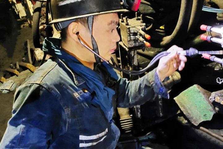 花园煤矿综采支架维护用上了“听诊器”